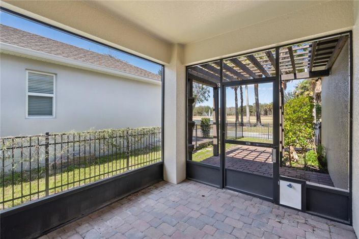 Image No.16-3 Bed House for sale