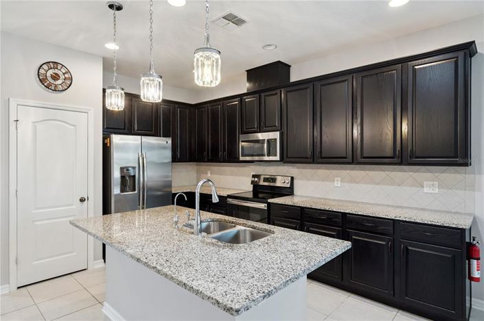 Image No.3-3 Bed House for sale