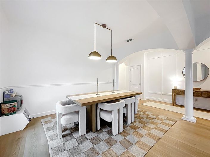 Image No.16-5 Bed House for sale