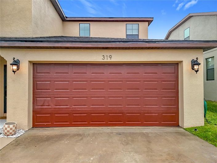 Image No.8-5 Bed House for sale