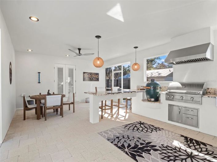 Image No.34-4 Bed House for sale