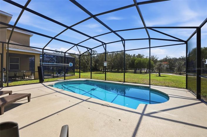 Image No.40-4 Bed House for sale