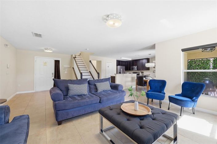 Image No.7-4 Bed House for sale