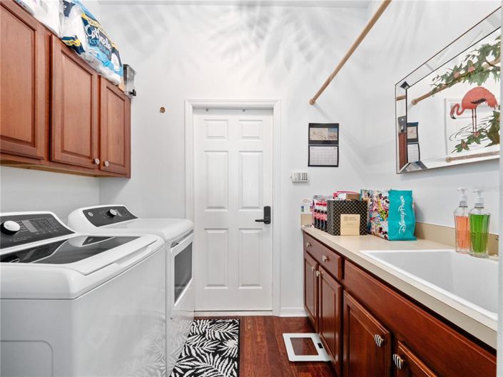 Image No.10-3 Bed Townhouse for sale