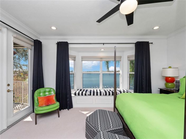 Image No.27-3 Bed Townhouse for sale