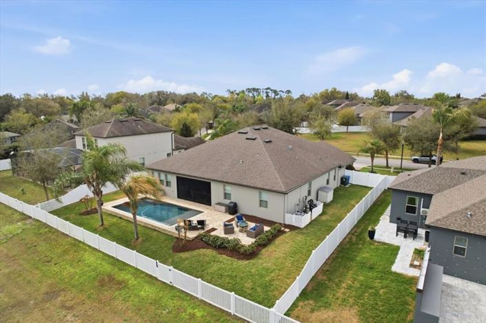 Image No.8-Maison de 4 chambres à vendre à Saint John