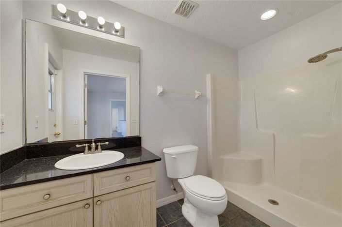 Image No.15-3 Bed House for sale