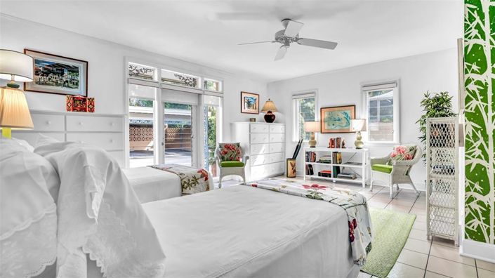 Image No.42-6 Bed Villa for sale