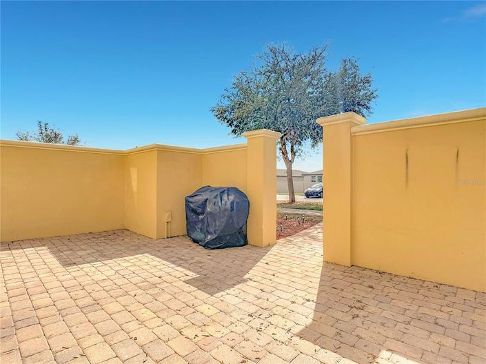 Image No.3-4 Bed Townhouse for sale