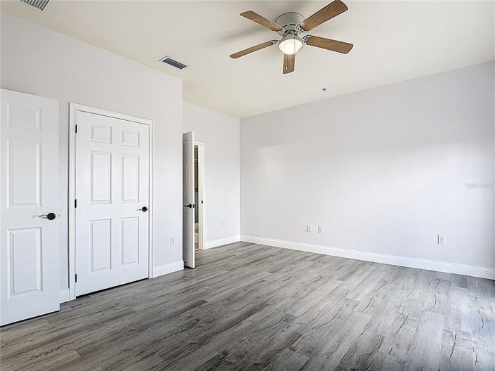 Image No.31-4 Bed Townhouse for sale