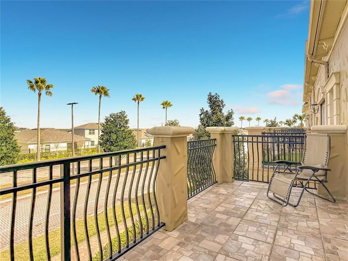 Image No.40-4 Bed Townhouse for sale