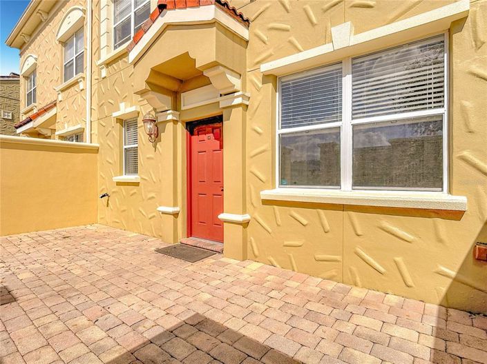 Image No.6-4 Bed Townhouse for sale