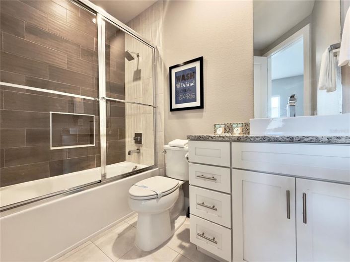 Image No.30-5 Bed Townhouse for sale