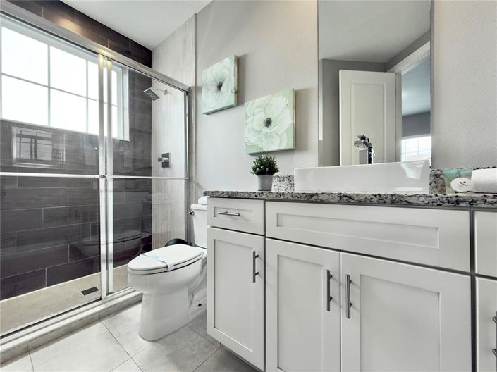 Image No.37-5 Bed Townhouse for sale