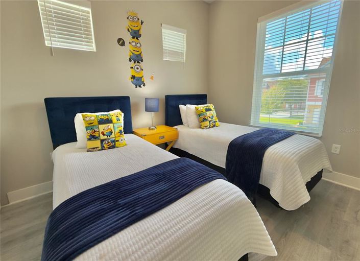 Image No.7-5 Bed Townhouse for sale