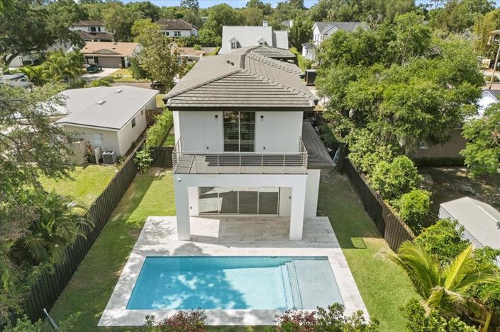 Image No.17-4 Bed House for sale