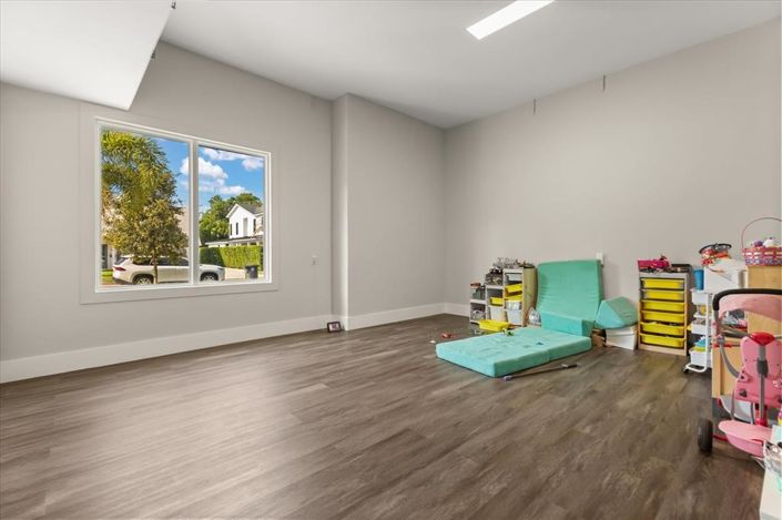 Image No.46-4 Bed House for sale