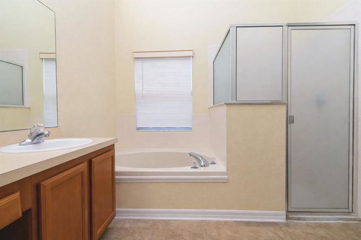 Image No.11-4 Bed House for sale