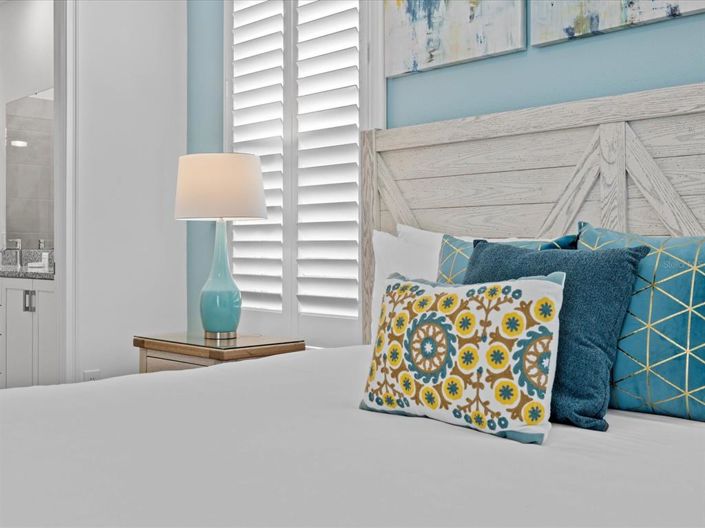 Image No.24-6 Bed House for sale