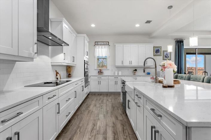 Image No.13-5 Bed House for sale