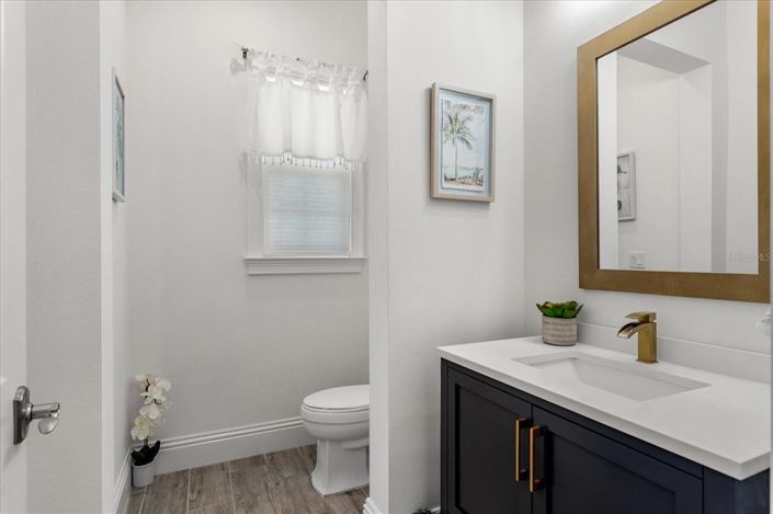 Image No.32-5 Bed House for sale