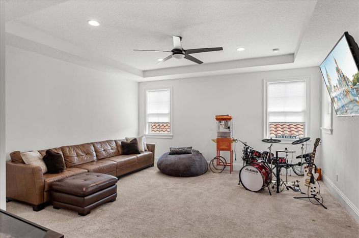 Image No.40-5 Bed House for sale