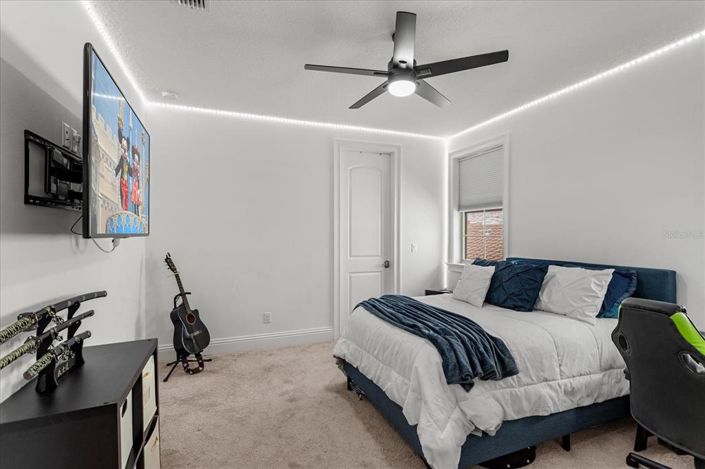 Image No.41-5 Bed House for sale