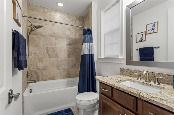 Image No.42-5 Bed House for sale