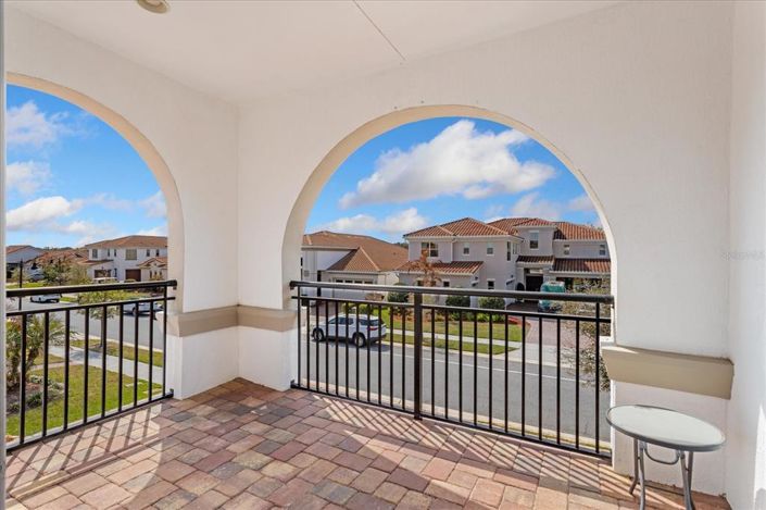 Image No.47-5 Bed House for sale