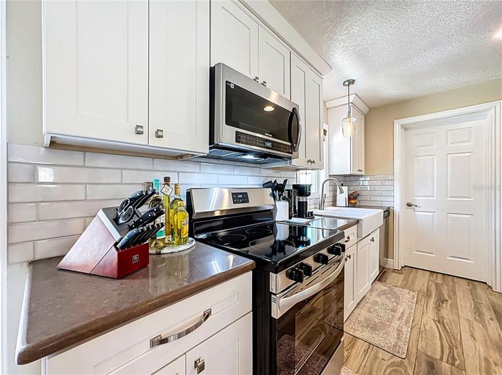 Image No.15-3 Bed House for sale