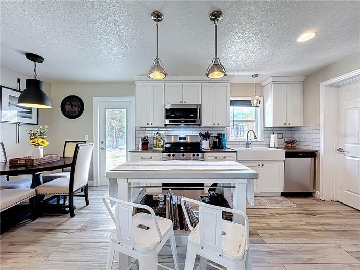 Image No.5-3 Bed House for sale