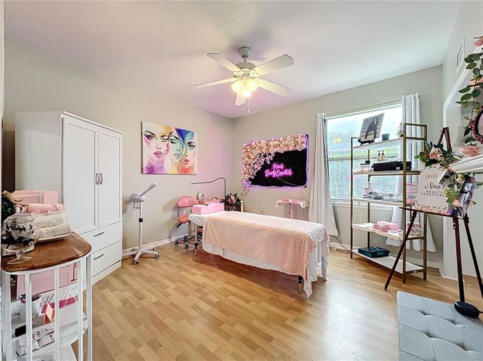 Image No.22-4 Bed House for sale