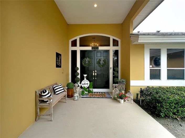 Image No.8-4 Bed House for sale