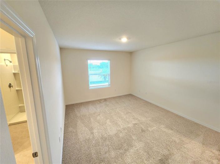 Image No.18-3 Bed Townhouse for sale