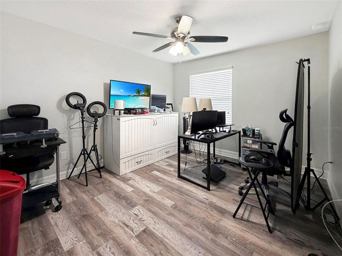 Image No.18-5 Bed House for sale