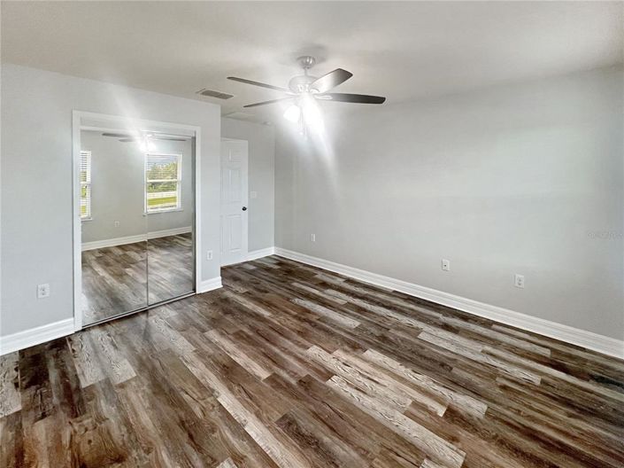 Image No.25-5 Bed House for sale