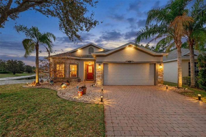 Image No.2-Maison de 4 chambres à vendre à Saint John