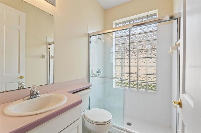 Image No.26-3 Bed House for sale