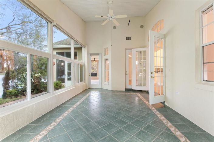 Image No.6-3 Bed House for sale