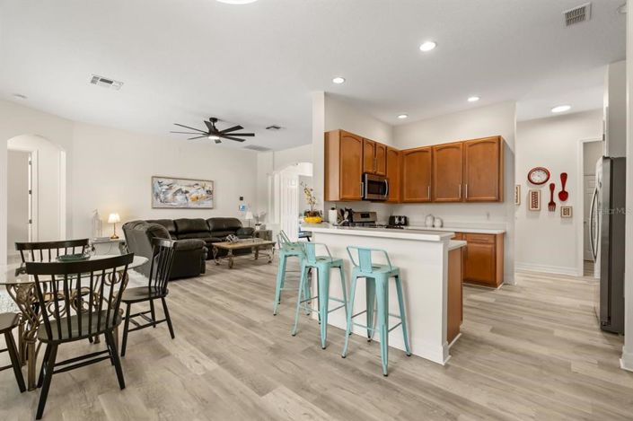 Image No.12-4 Bed House for sale