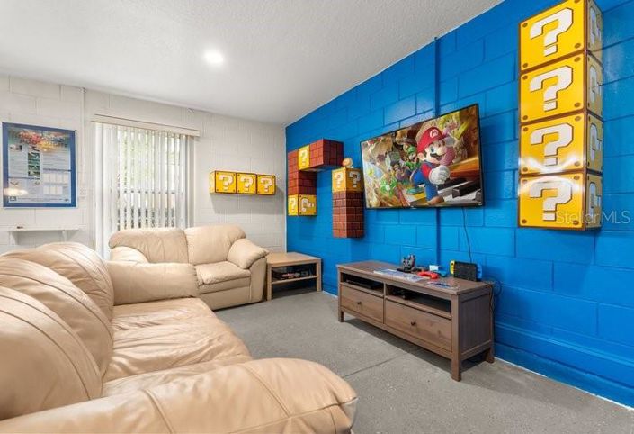 Image No.21-4 Bed House for sale