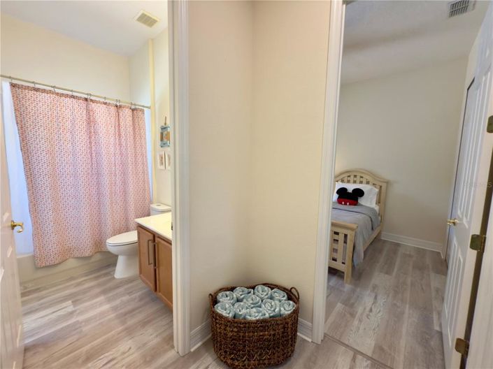 Image No.25-4 Bed House for sale