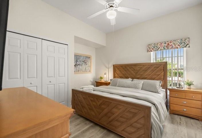 Image No.31-4 Bed House for sale