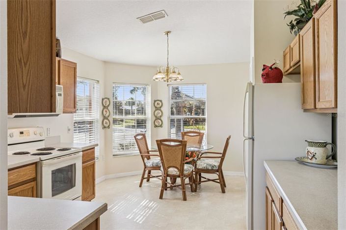 Image No.17-2 Bed House for sale