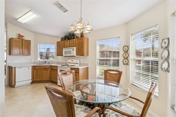 Image No.18-2 Bed House for sale