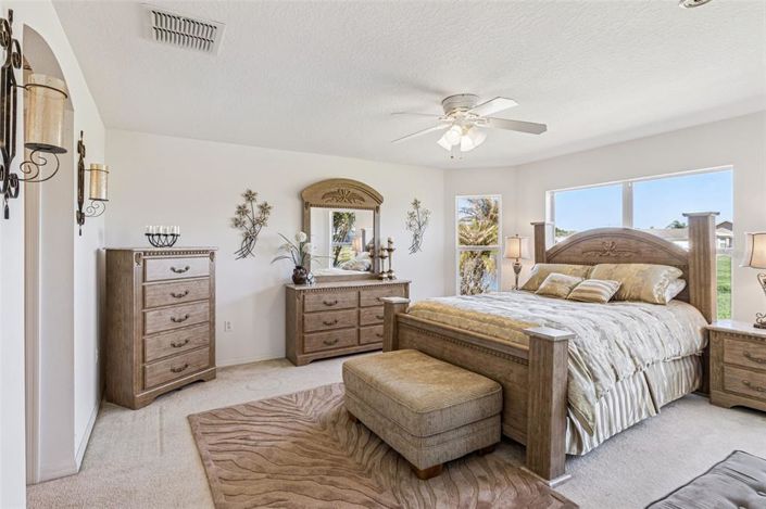 Image No.22-2 Bed House for sale