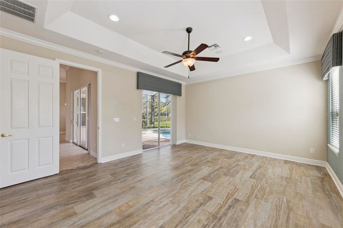 Image No.14-4 Bed House for sale