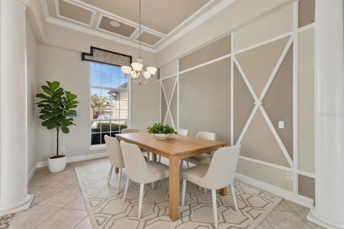 Image No.17-4 Bed House for sale