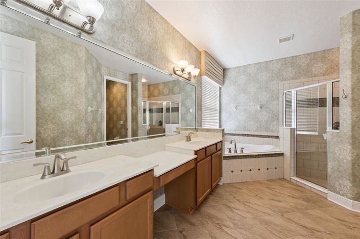 Image No.23-4 Bed House for sale