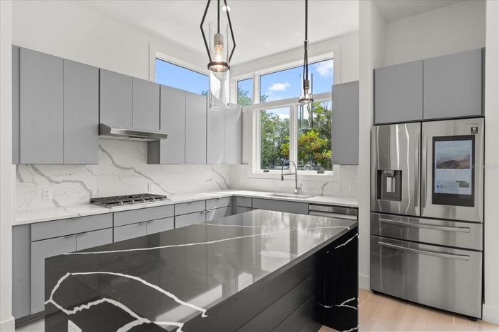 Image No.7-Maison de ville de 3 chambres à vendre à Saint John